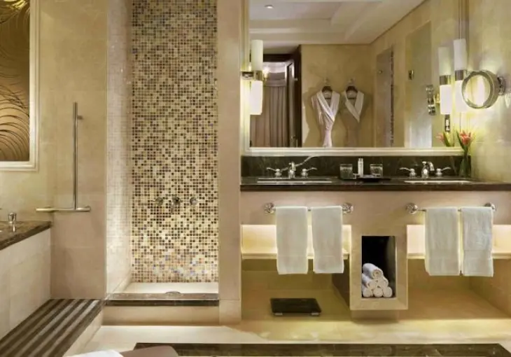 RAFFLES MAKKAH PALACE