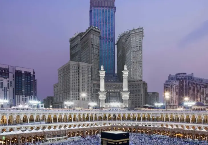 FAİRMONT HOTEL MAKKAH CLOCK ROYAL TOWER