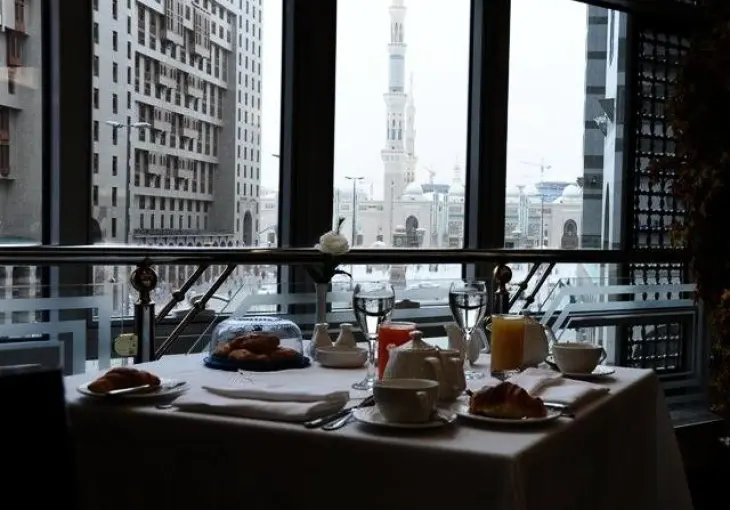 AL NOKHBA ROYAL INN HOTEL MEDİNE