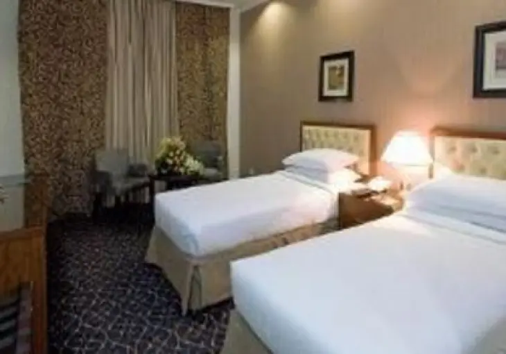 RAMADA DAR AL FAEZEEN