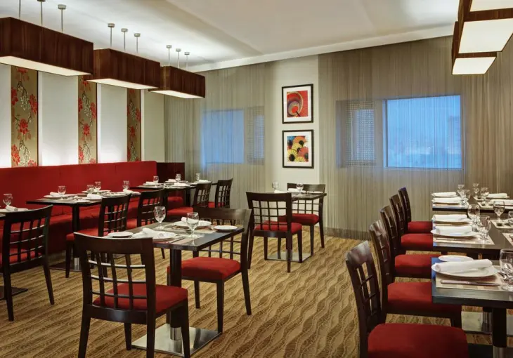 MÖVENPICK HOTEL & RESIDENCE HAJAR TOWER